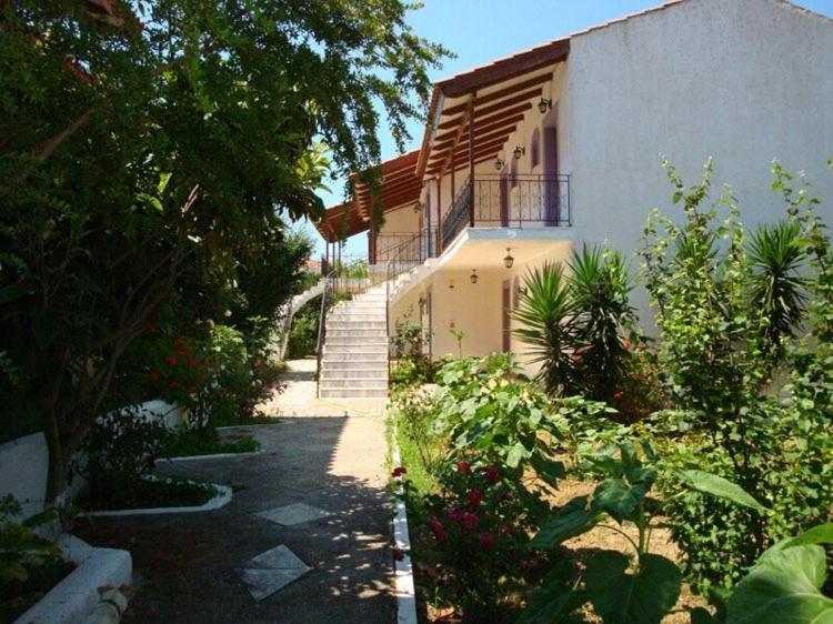 Terra Mare Hotel Agios Dimitrios  Eksteriør billede