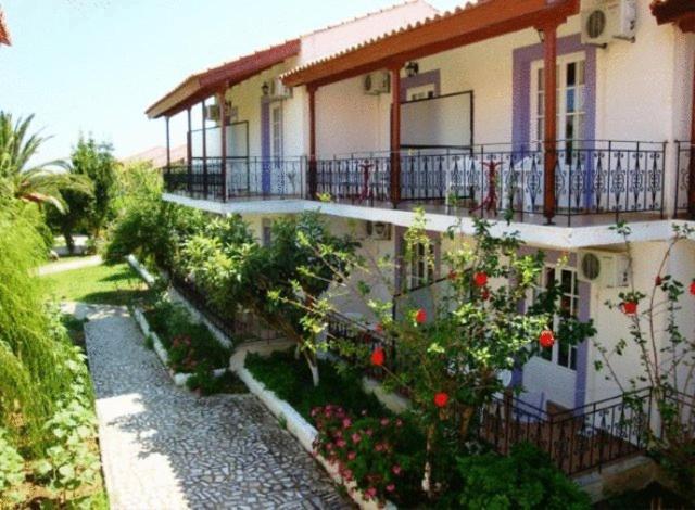 Terra Mare Hotel Agios Dimitrios  Eksteriør billede